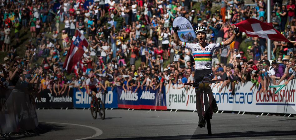 Ciclismo, el deporte que sedujo a LVMH y ahuyent&oacute; a Nike y Adidas